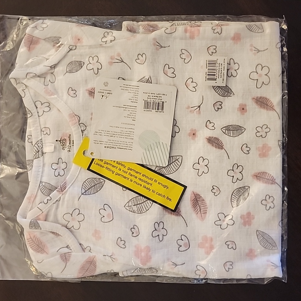 Aden and anais 9-12mo unopened (cross-posted)